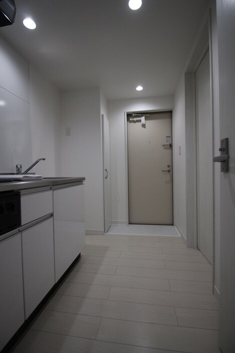 物件内観写真12　(廊下)