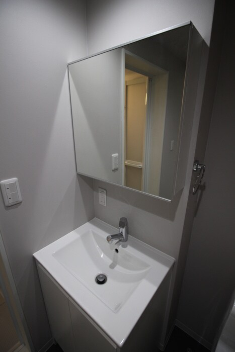 物件内観写真14　(洗面)