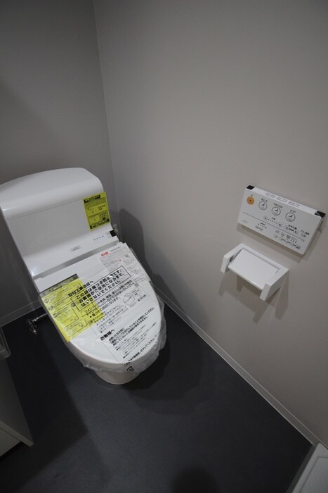 物件内観写真15　(トイレ)