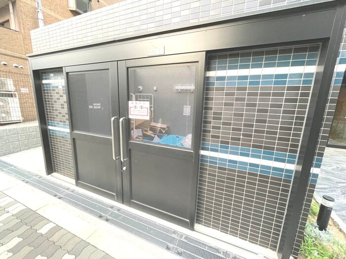 物件外観写真6　(建物設備)