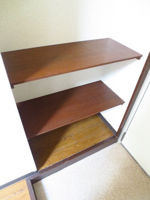 物件内観写真10　(靴箱)