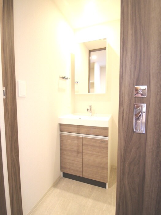 物件内観写真9　(洗面)