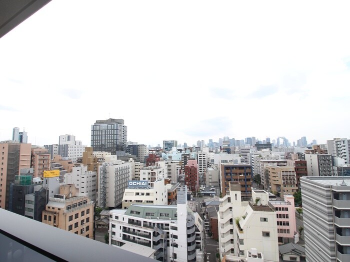 物件内観写真13　(室内からの展望)