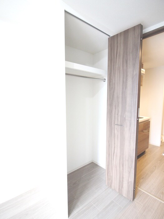 物件内観写真16　(収納)