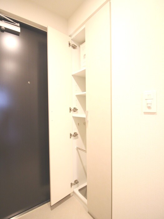 物件内観写真19　(靴箱)