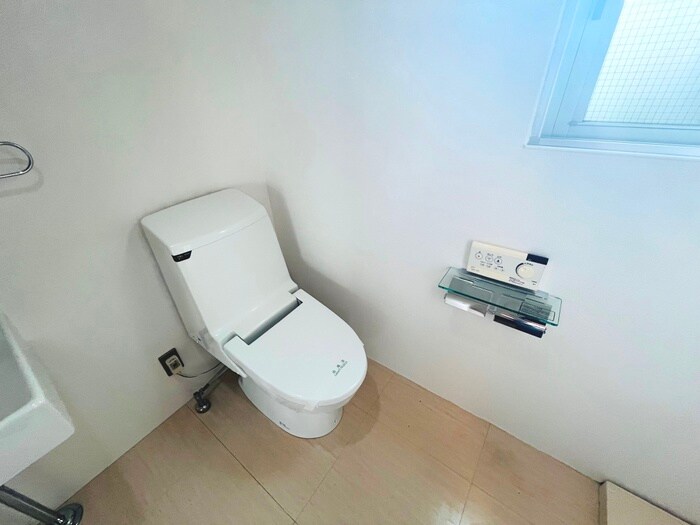 物件内観写真12　(トイレ)