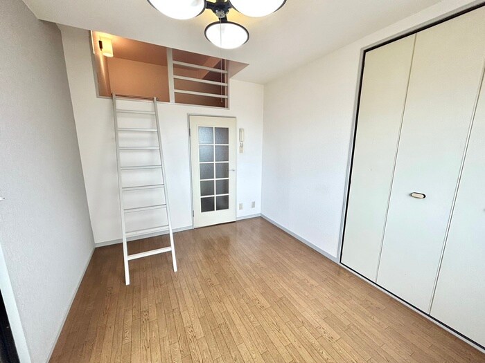 物件内観写真7　(居室)