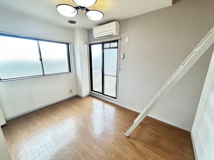 物件内観写真15　(居室)