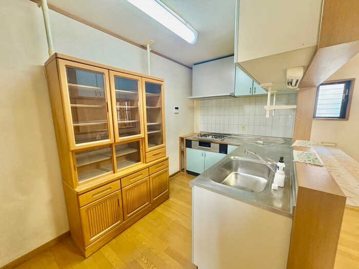 物件内観写真8　(内観写真)