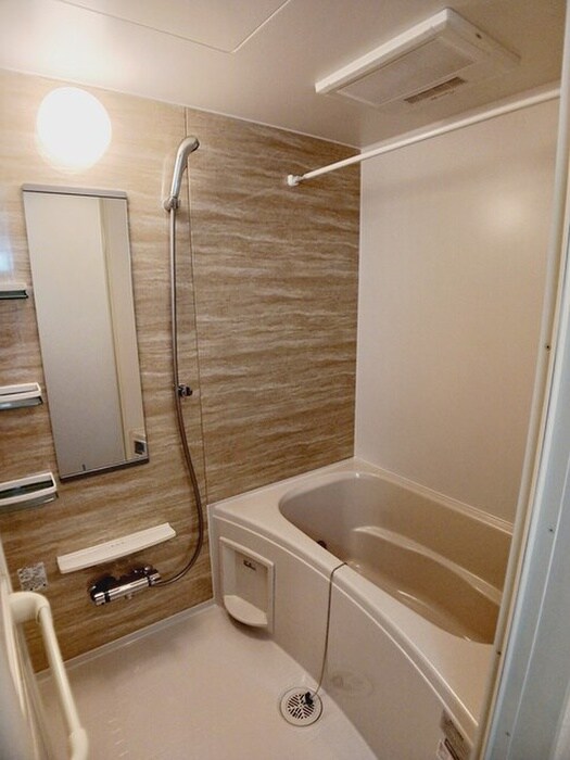 物件内観写真9　(バス／シャワールーム等)