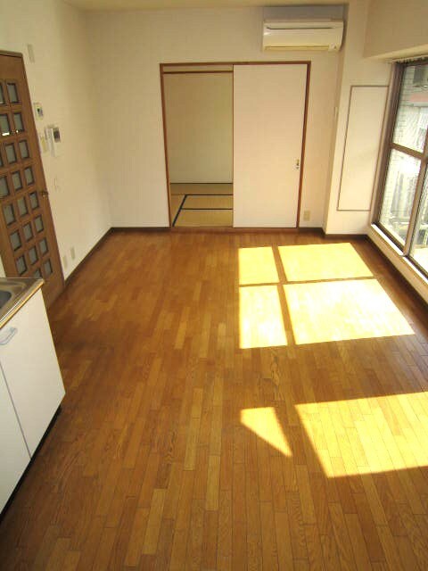 物件内観写真5　(居室)