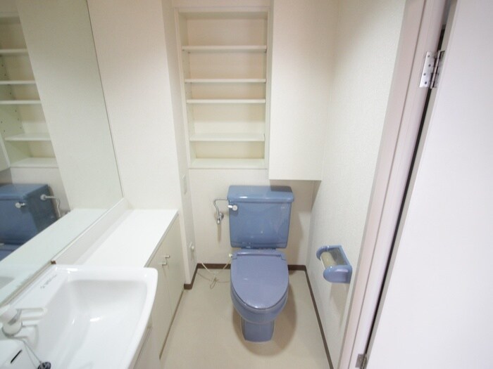 物件内観写真12　(トイレ)