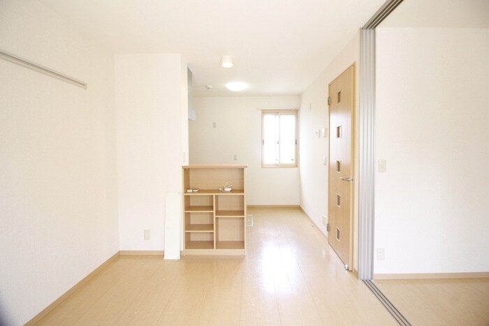 物件内観写真12　(居室)