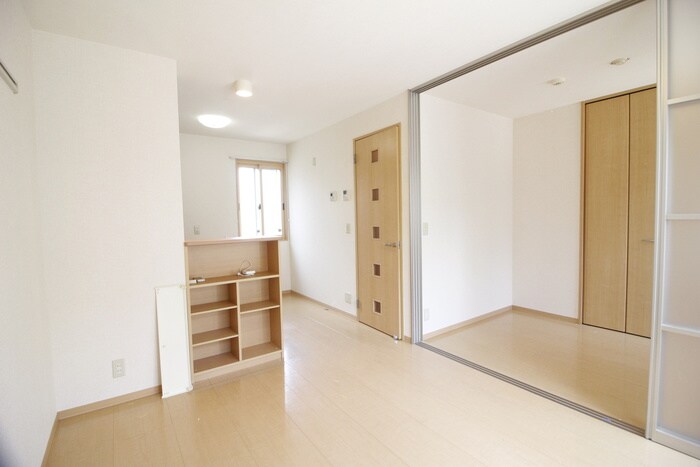 物件内観写真13　(居室)