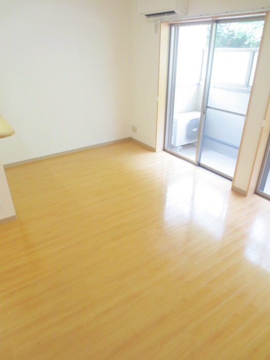 物件内観写真16　(居室)