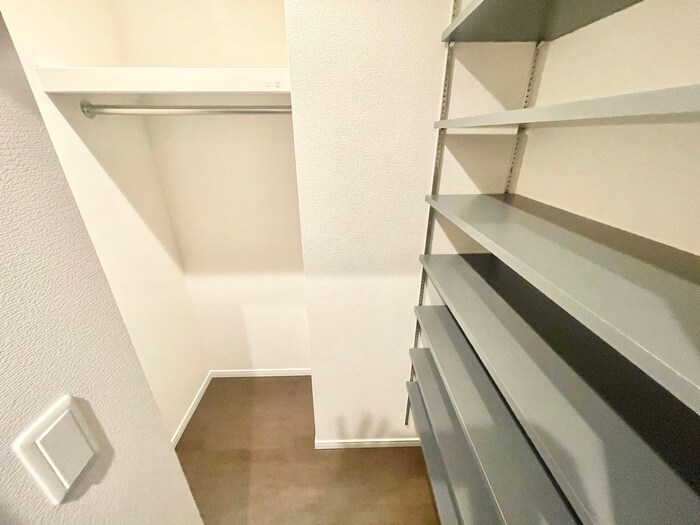 物件内観写真13　(靴箱)