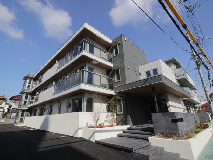 物件外観写真1　(外観写真)