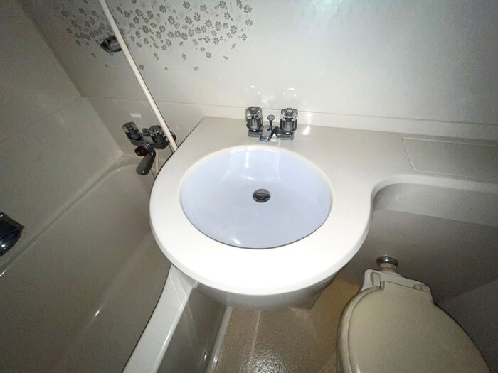 物件内観写真11　(洗面)