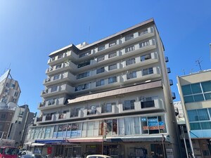 ロイヤル花隈（4-B）外観写真