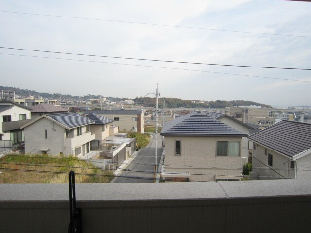 物件内観写真11　(室内からの展望)