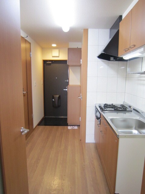 物件内観写真13　(廊下)