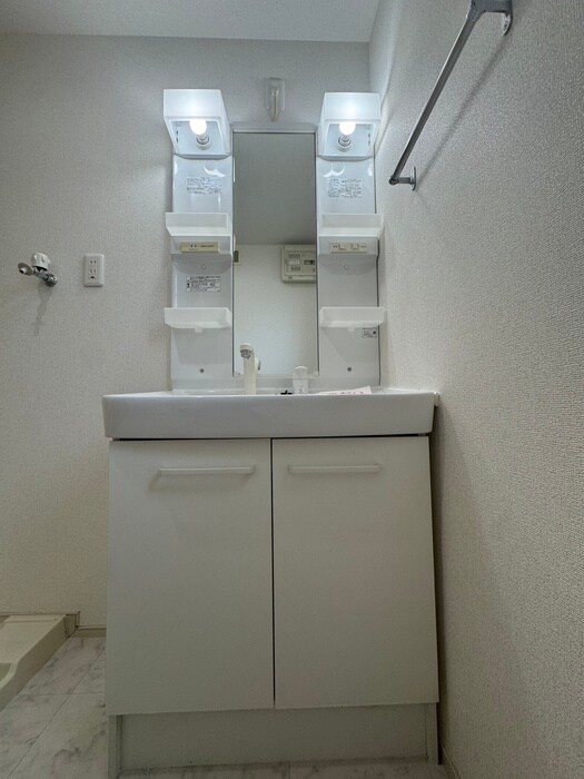 物件内観写真14　(洗面)