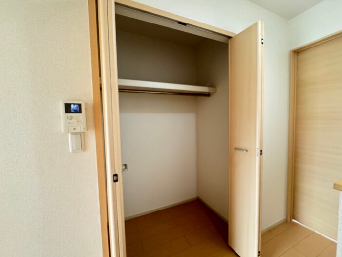 物件内観写真19　(収納)