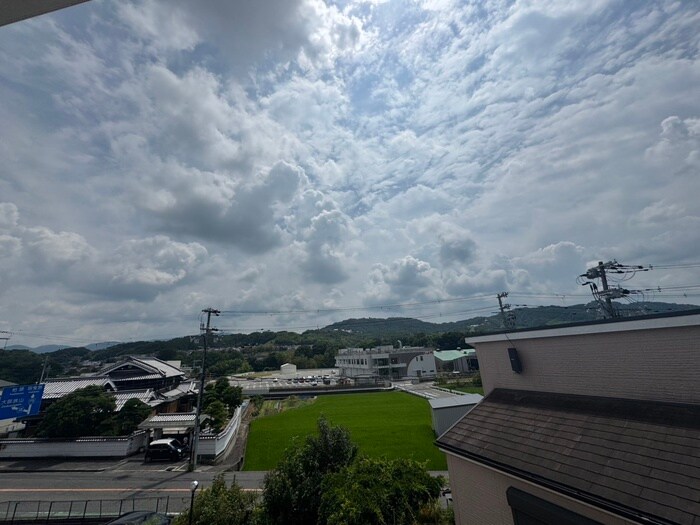 物件内観写真22　(室内からの展望)