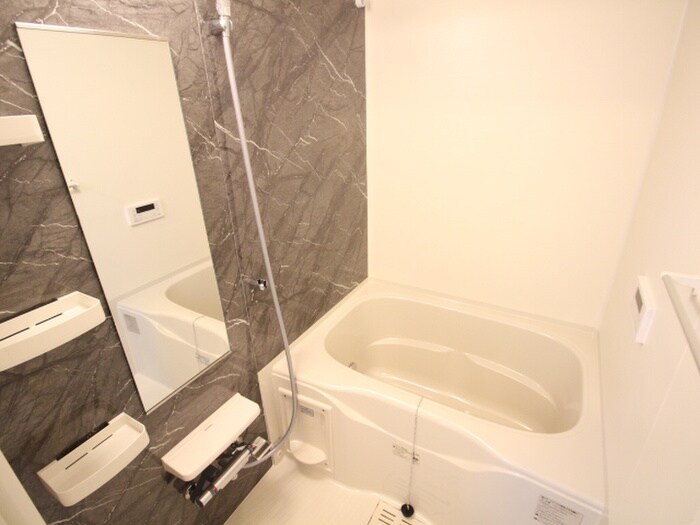 物件内観写真9　(バス／シャワールーム等)