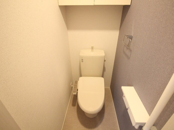 物件内観写真12　(トイレ)