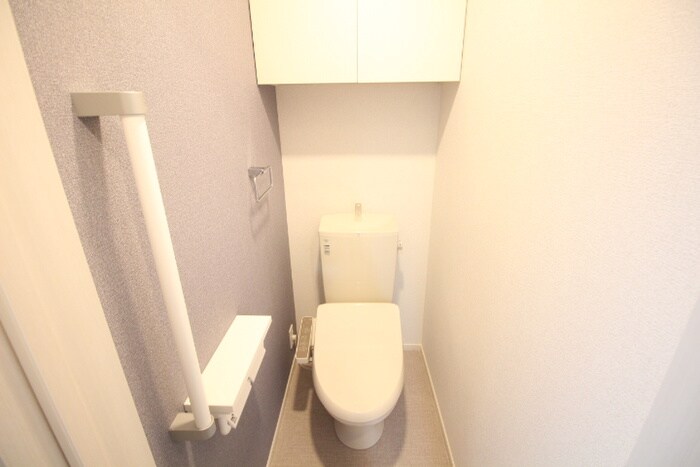 物件内観写真12　(トイレ)