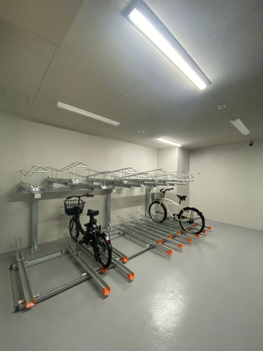 物件外観写真6　(駐輪場)