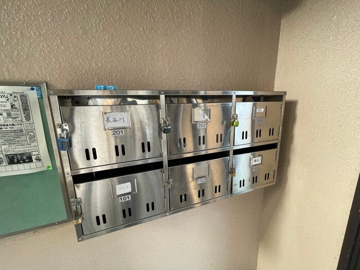 物件外観写真4　(建物設備)