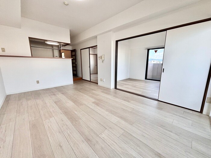 物件内観写真7　(居室)