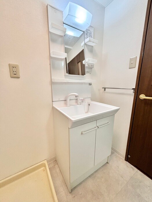 物件内観写真14　(洗面)