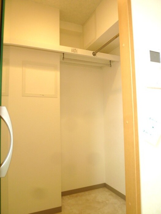 物件内観写真9　(収納)