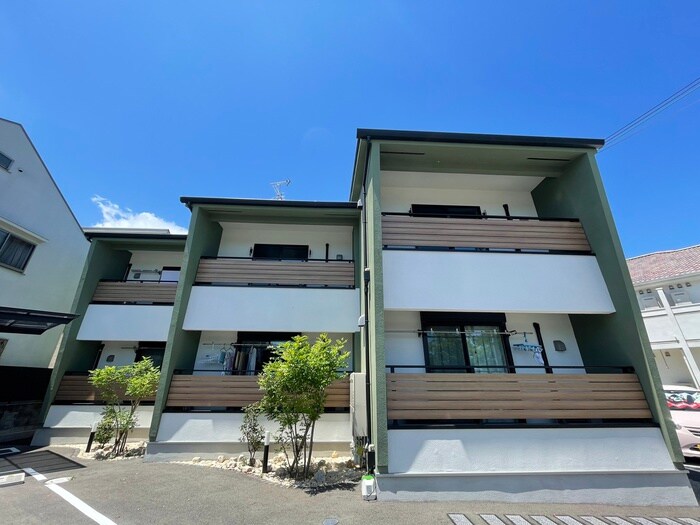 物件外観写真1　(外観写真)