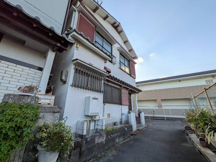 物件外観写真5　(外観写真)