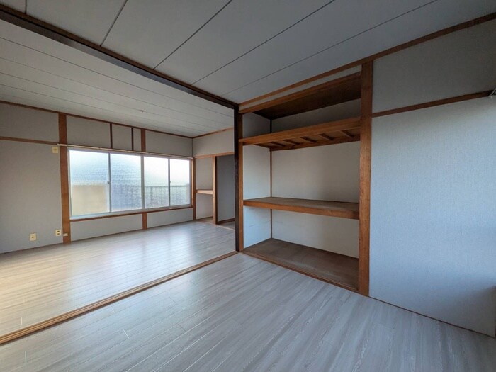 物件内観写真13　(居室)