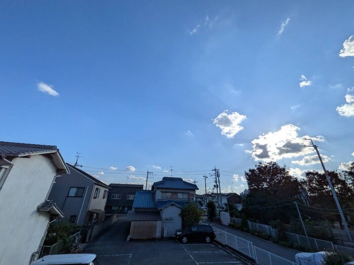 物件内観写真22　(室内からの展望)