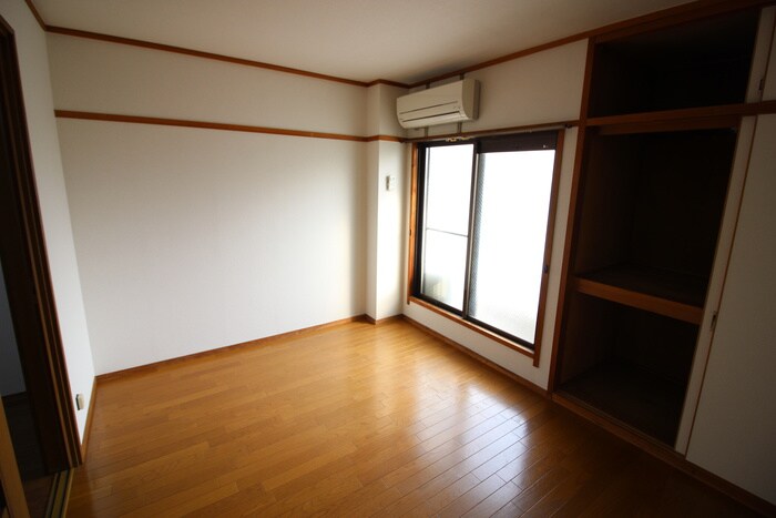 物件内観写真20　(居室)