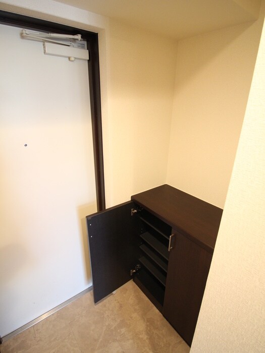 物件内観写真16　(靴箱)