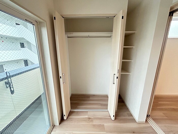 物件内観写真13　(収納)