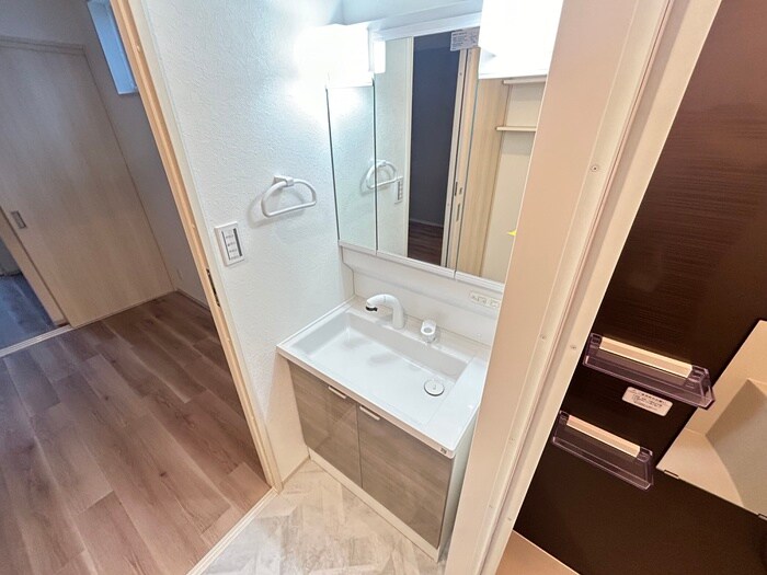 物件内観写真13　(洗面)