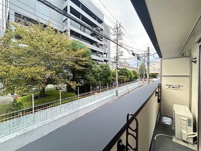 物件内観写真17　(室内からの展望)