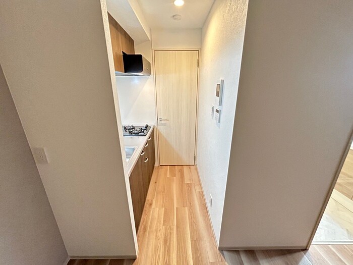 物件内観写真19　(廊下)