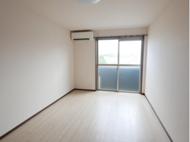 物件内観写真6　(居室)