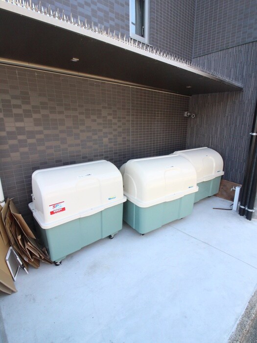 物件外観写真6　(建物設備)