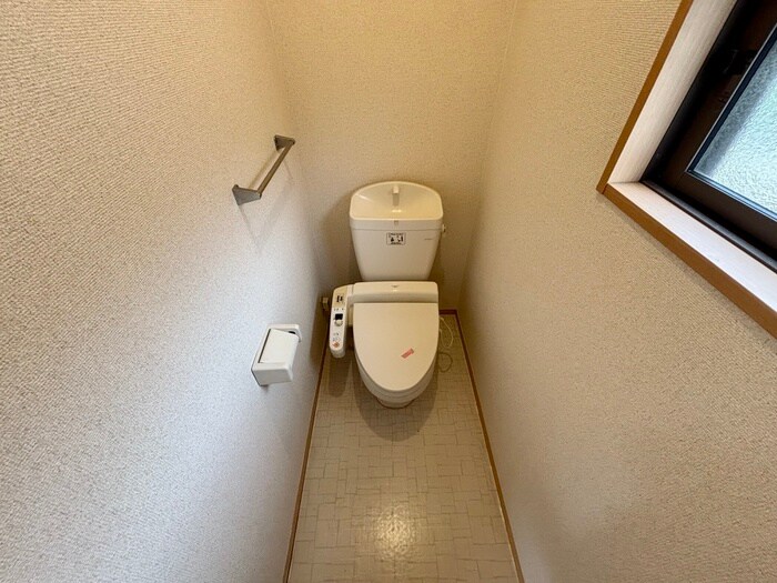 物件内観写真10　(トイレ)