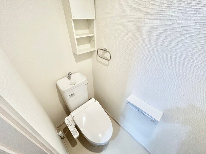 物件内観写真14　(トイレ)